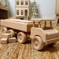 Large Semi Trailer Truck With Blocks - Dozer