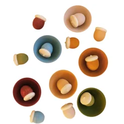 Large Set Of 12 Sorting Acorn's & 6 Bowls