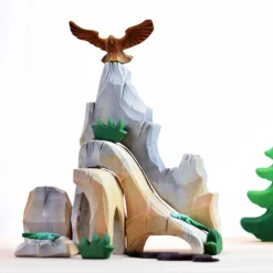 Large Wooden Mountain Cliff