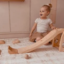 Smash Jump & Roll Ball Run