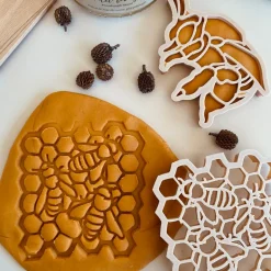 Teddy Bear Bee & Honeycomb Eco Cutter Set