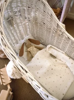 Wicker Dolls Pram High - White
