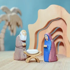 Wooden Baby Jesus Set