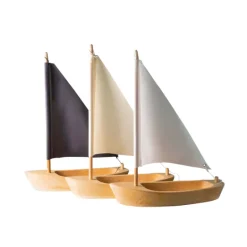 Wooden Boat - White