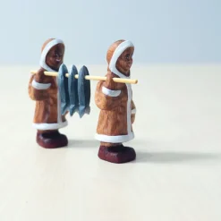 Wooden Eskimo Girls With Fish Set