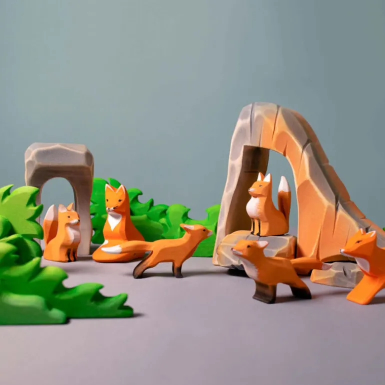 Wooden Fox - Sitting