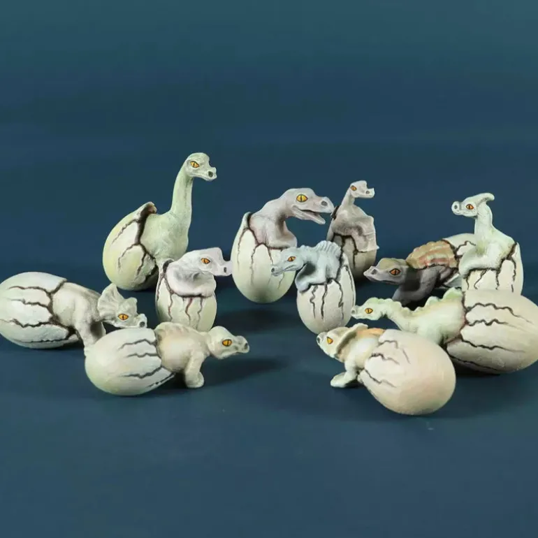 Wooden Hatching Dinosaur Egg - Dimetrodon