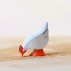 Wooden Hen - White