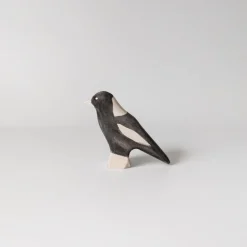 Wooden Magpie