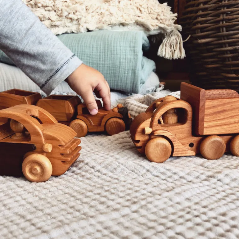 Wooden Mini Cab - Toby