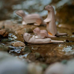 Wooden Otter - Curious