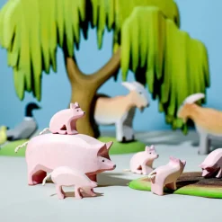 Wooden Piglet - Standing