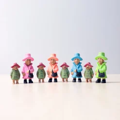 Wooden Queen & Bear Set - Collectible