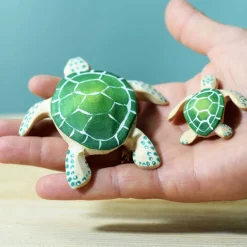 Wooden Turtle Mum & Hatchling - Green
