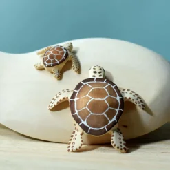Wooden Turtle Mum & Hatchling - Brown
